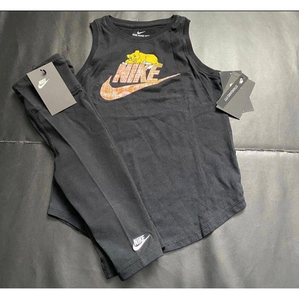 NWT Nike Athletic Set Girls Youth Size Small